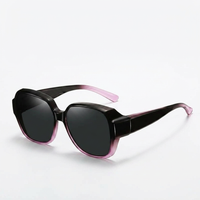 MAGNUM | ROZ - NEGRU